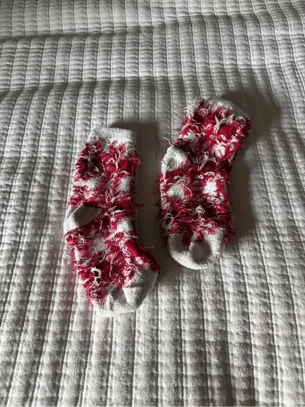 Red White Snowflake Fuzzy Slipper Socks Fair Isle Winter Holiday Cozy Lounge